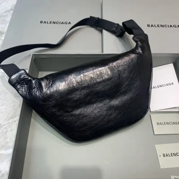 Balenciaga Everyday Bag Patent Black - Image 7
