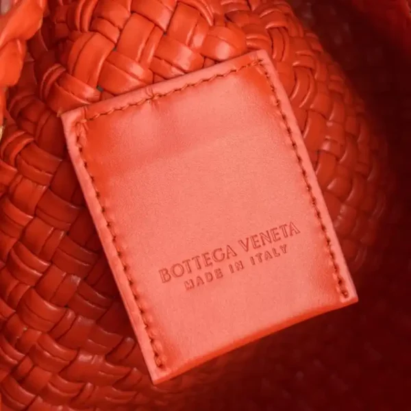 Bottega Veneta  Tosca Red - Image 4