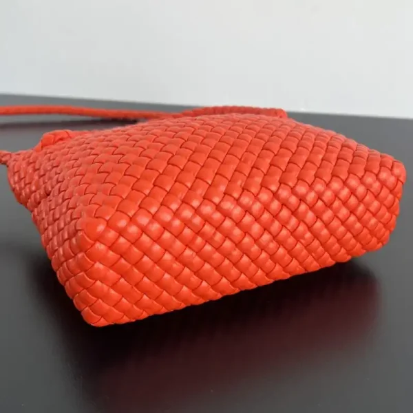 Bottega Veneta  Tosca Red - Image 7
