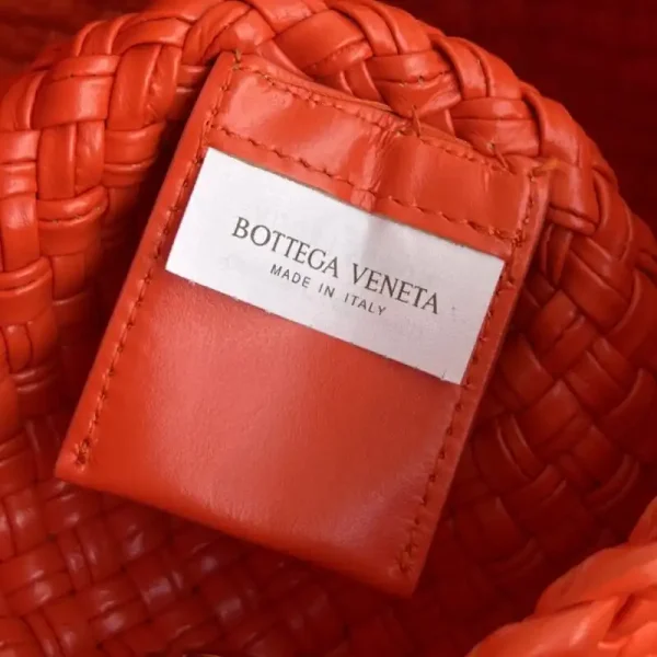 Bottega Veneta  Tosca Red - Image 8