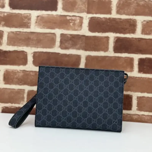 Gucci  GG Canvas Pouch Blue - Image 3
