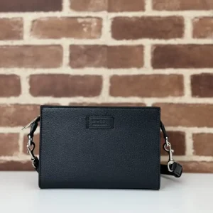 Gucci  Pouch Black