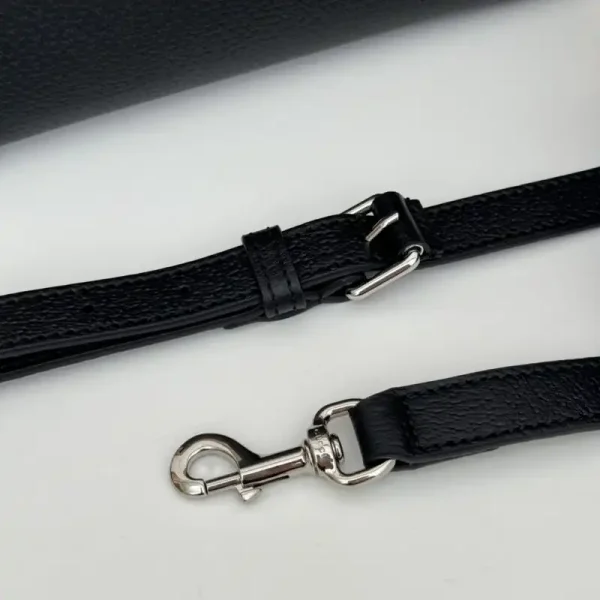 Gucci  Pouch Black - Image 8