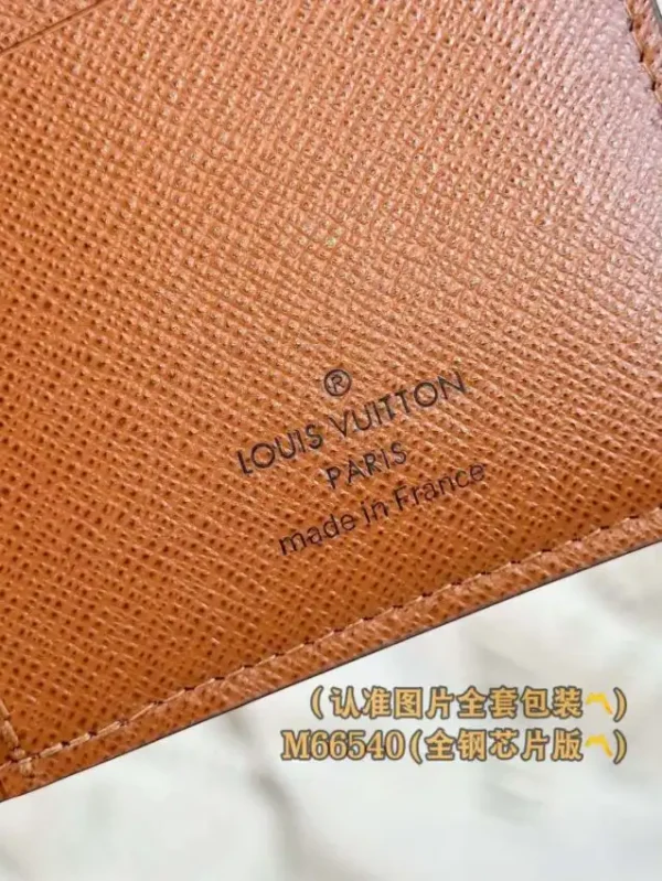 Louis Vuitton Brazza Wallet Brown - Image 6