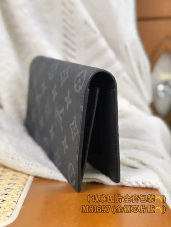 Louis Vuitton Brazza Wallet Black - Image 3