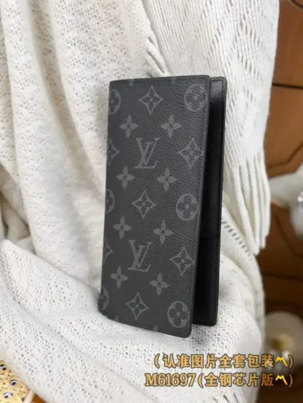 Louis Vuitton Brazza Wallet Black - Image 8