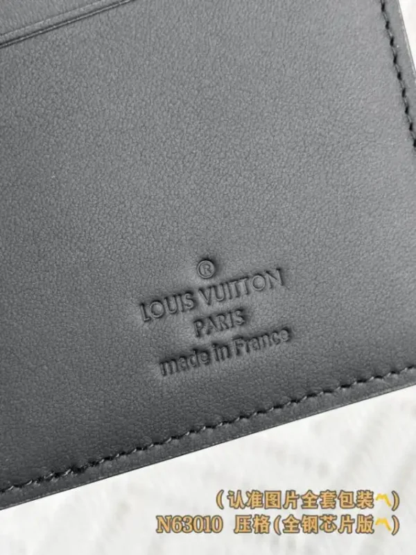 Louis Vuitton Brazza Wallet Black Grid - Image 9