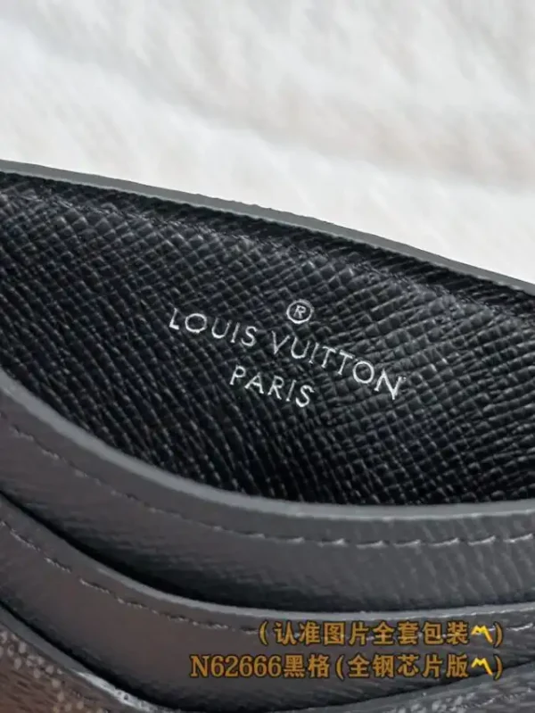 Louis Vuitton Card Holder Black Grid - Image 3