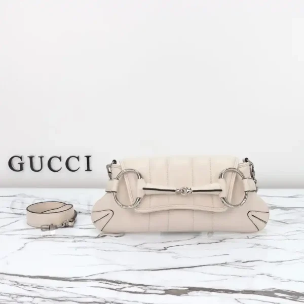Gucci Horsebit Chain Shoulder Bag White - Image 3