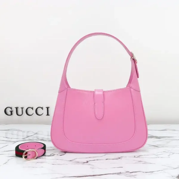 Gucci G Jackie Small Patent Pink - Image 9