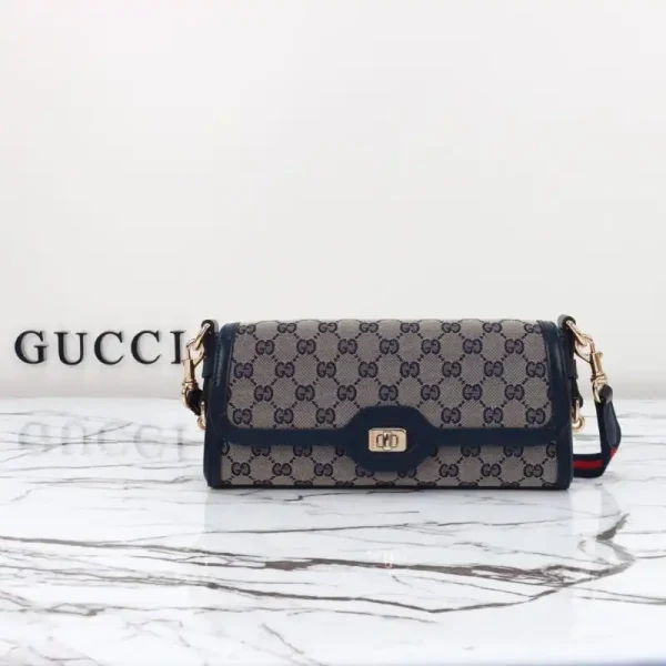 Gucci  Luce Shoulder Bag in Black