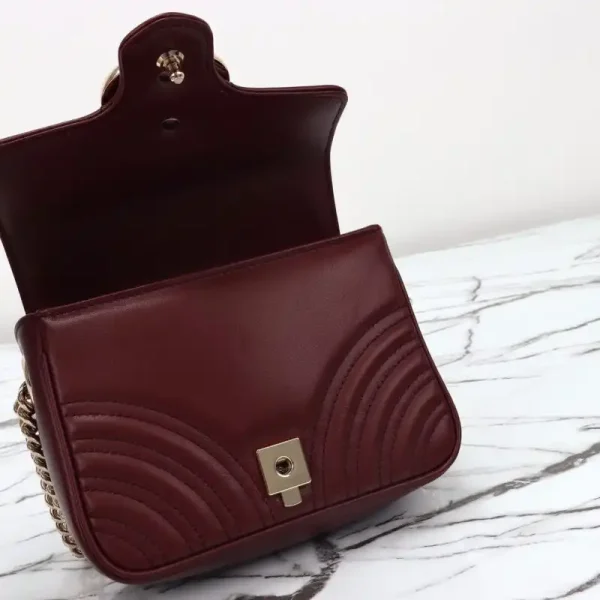 Gucci  Marmont Mini Top Handle Bordeaux - Image 7