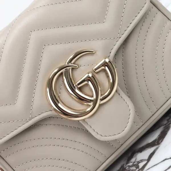 Gucci  Marmont Mini Top Handle Beige - Image 4