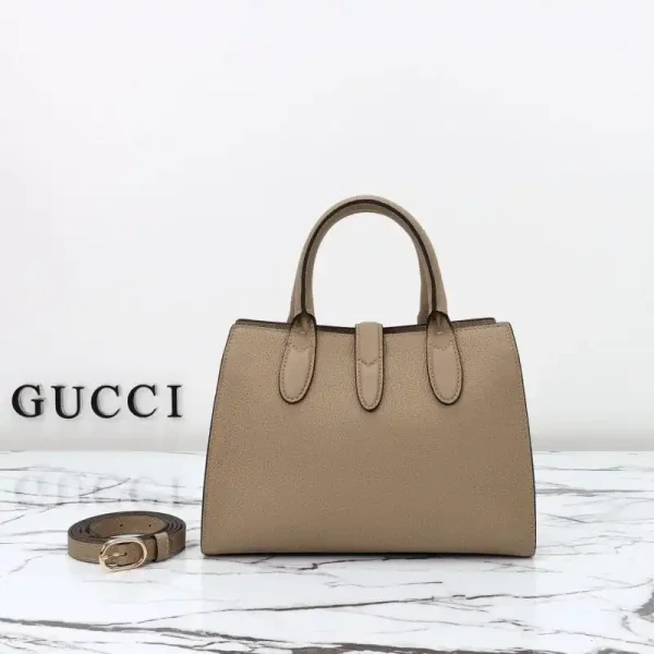 Gucci Jackie Tote  Hook Closure Beige - Image 5