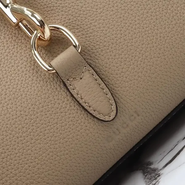 Gucci Jackie Tote  Hook Closure Beige - Image 6