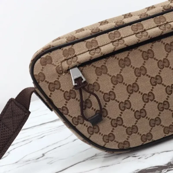 Gucci Small GG Belt Bag Beige - Image 3