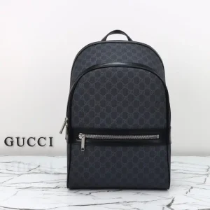 Gucci GG Supreme Large Backpack