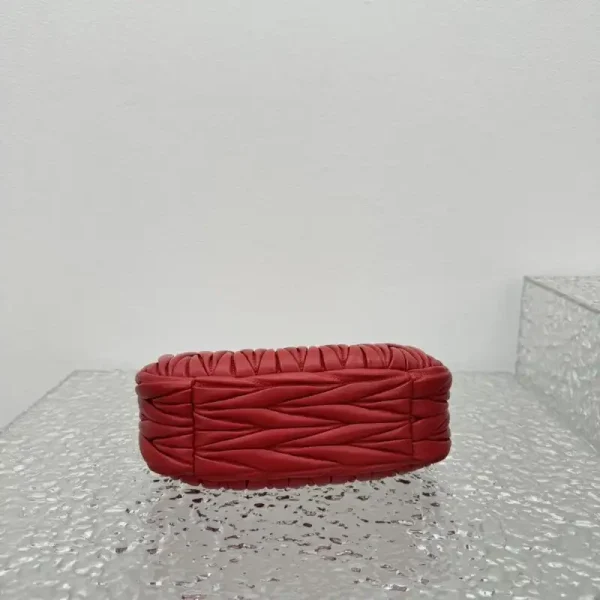 Miu Miu Wander Red - Image 4