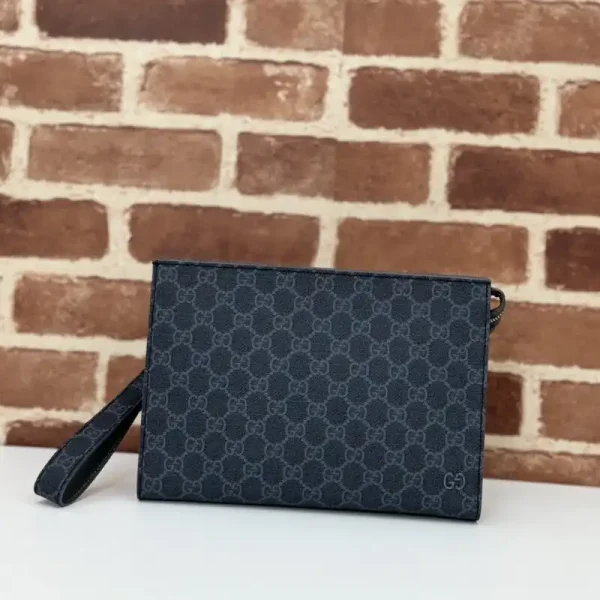 Gucci  GG Canvas Pouch Blue - Image 7