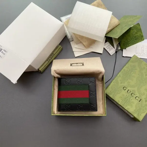 Gucci  Double G bifold Wallet Leather - Image 5
