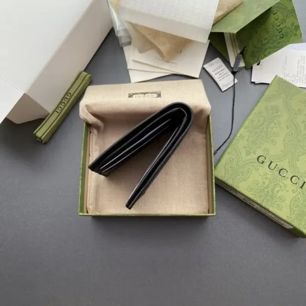 Gucci  Double G bifold Wallet Canvas - Image 5