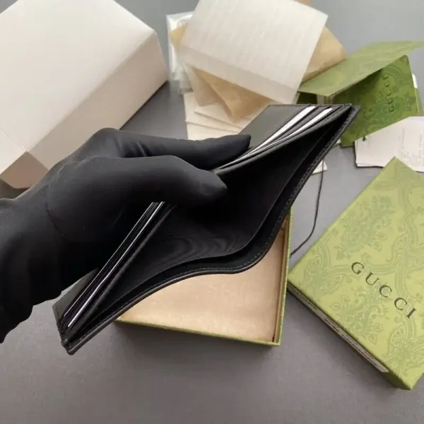 Gucci  Double G bifold Wallet Canvas - Image 6