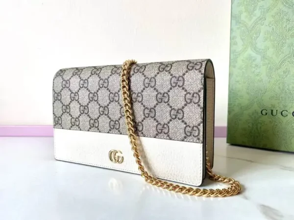 Gucci  GG Marmont Chain Bag White - Image 5