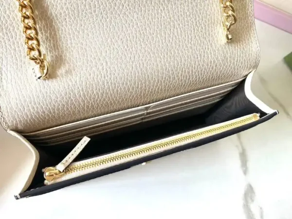 Gucci  GG Marmont Chain Bag White - Image 8