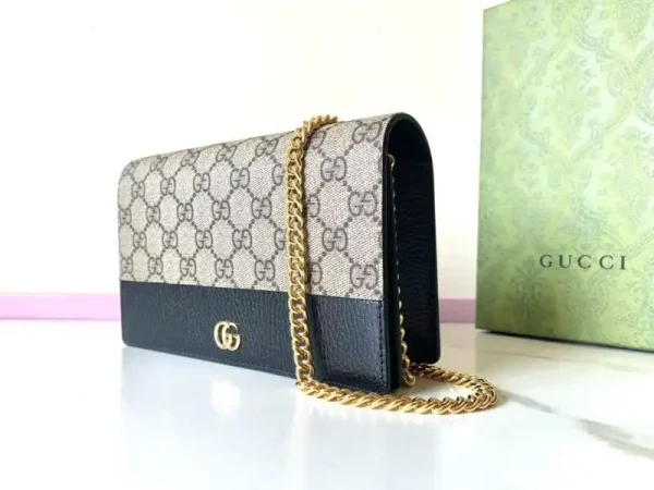 Gucci  GG Marmont Chain Bag Black - Image 2
