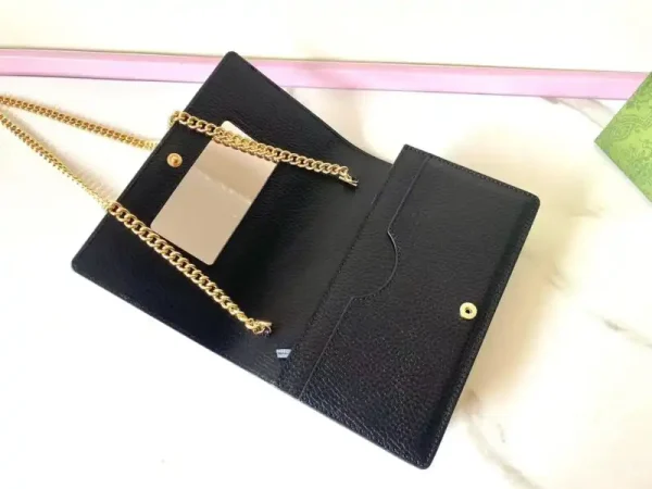 Gucci  GG Marmont Chain Bag Black - Image 3