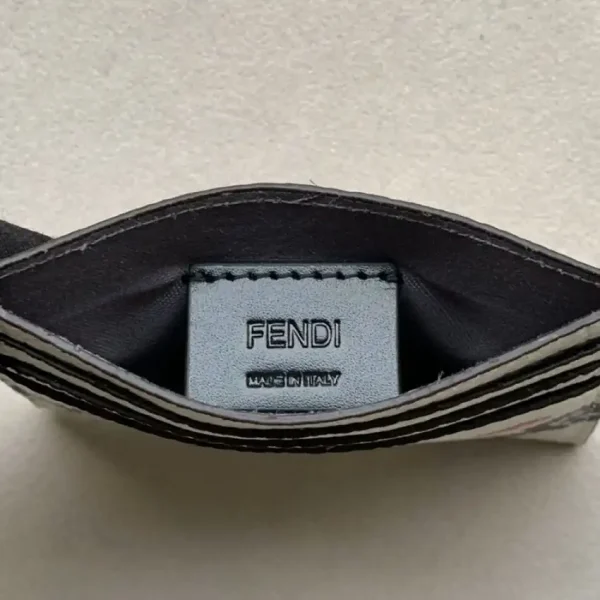 Fendi Card Holder White - Image 2