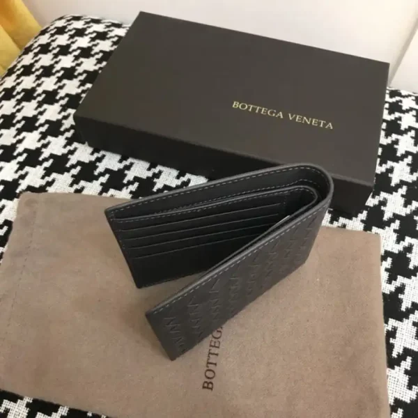 Bottega Veneta Intrecciato Bi-Fold Wallet - Image 9