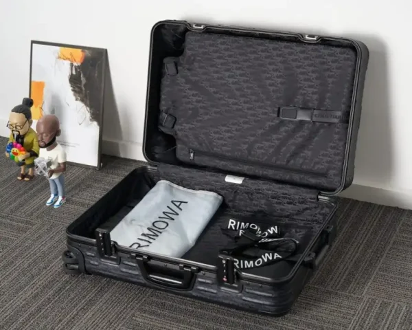 Rimowa & Dior Suitcase Black - Image 2