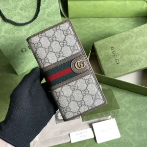 Gucci   Interlocking Long Wallet