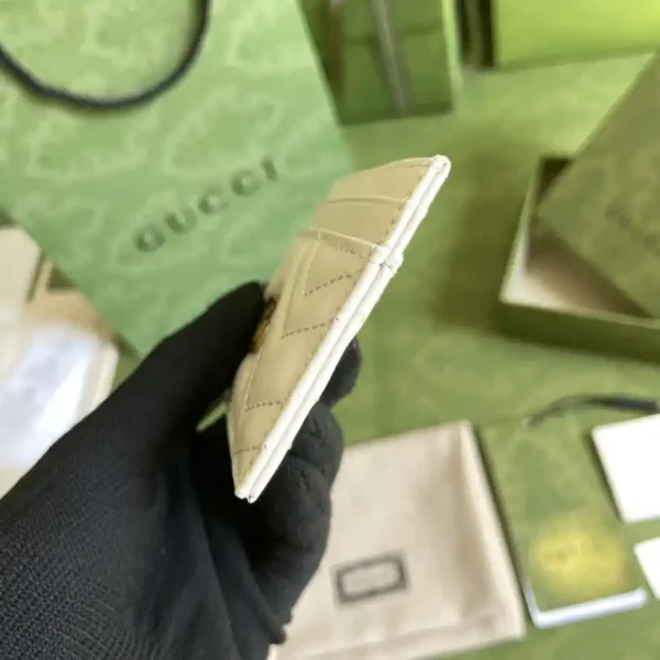 Gucci  Marmont Card Holder - Image 3