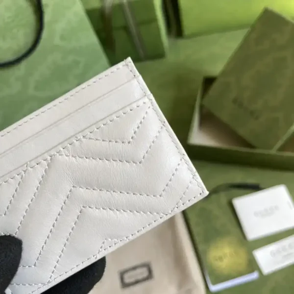 Gucci  Marmont Card Holder - Image 6