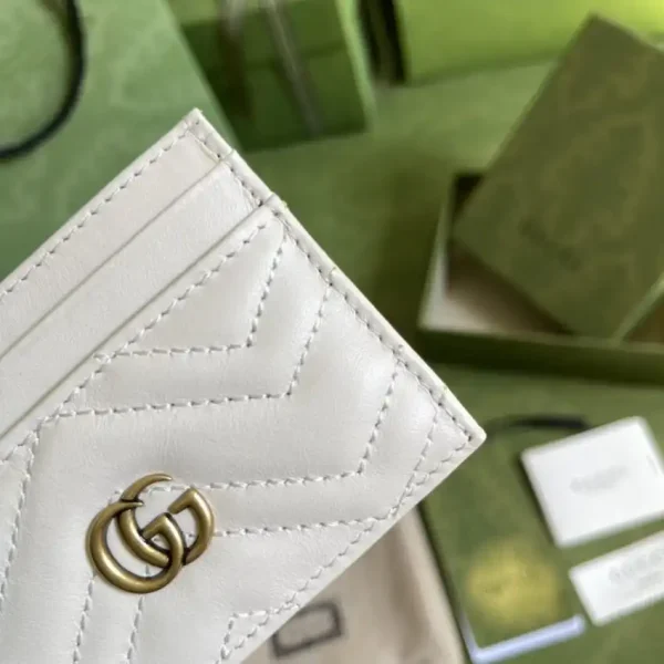Gucci  Marmont Card Holder - Image 9