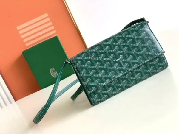 Goyard Varenne Continental Wallet Green