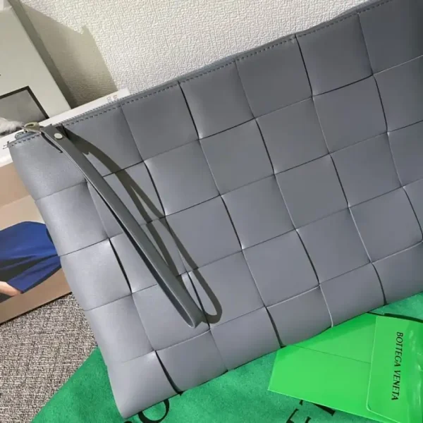 Bottega Veneta Cassette Clutch - Image 9