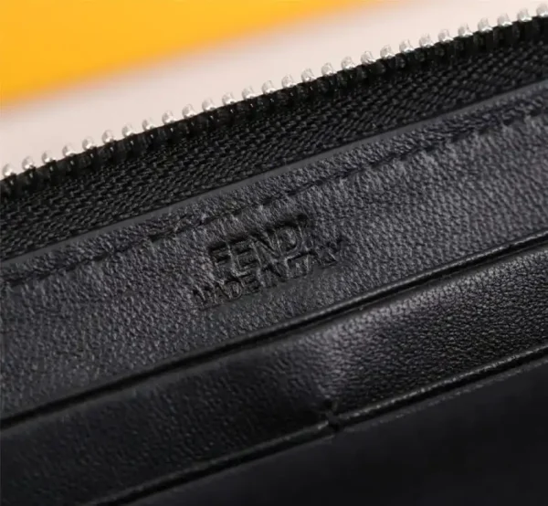 Fendi Grey Eyes Wallet - Image 10