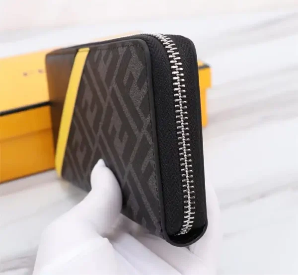 Fendi FF Black Wallet - Image 5