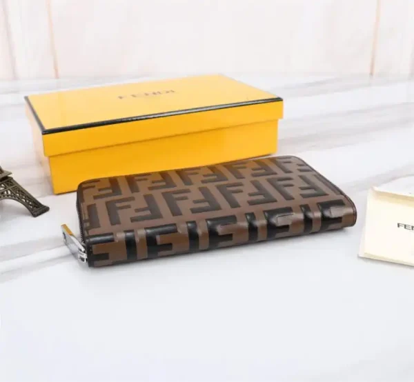 Fendi FF Brown Wallet - Image 4