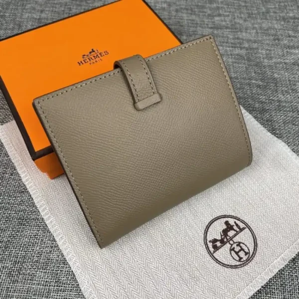 Hermes Pocket Wallet Golden - Image 4