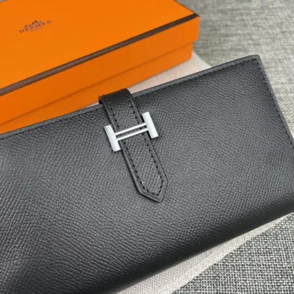 Hermes Zipper Vertical Wallet - Image 6