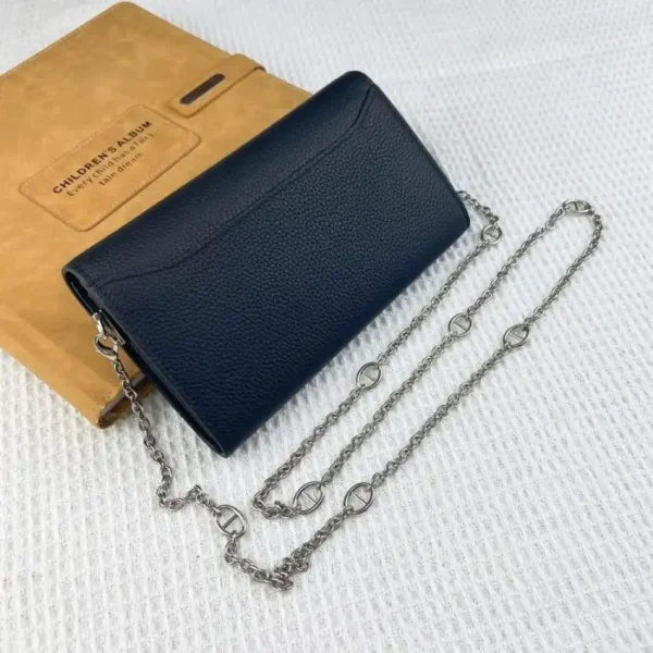 Hermes Constance Chain Wallet - Image 3