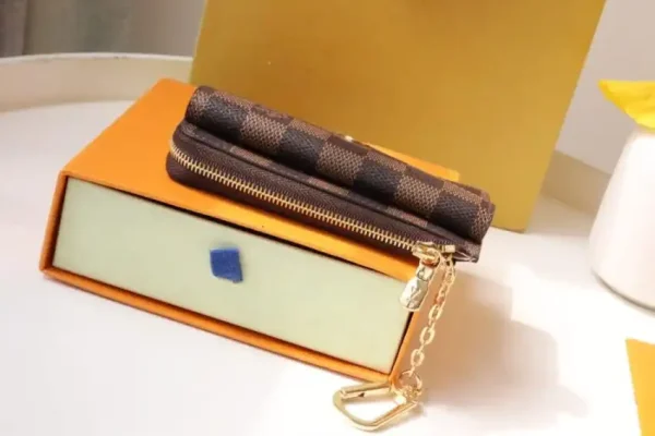 Louis Vuitton Card Holder Recto Verso Grid Brown - Image 8