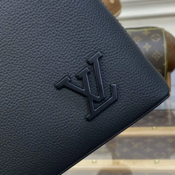 Louis Vuitton Takeoff Pouch Black - Image 2