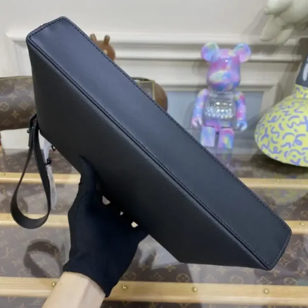 Louis Vuitton Takeoff Pouch Black - Image 5