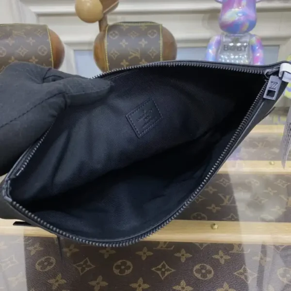 Louis Vuitton Takeoff Pouch Black - Image 6