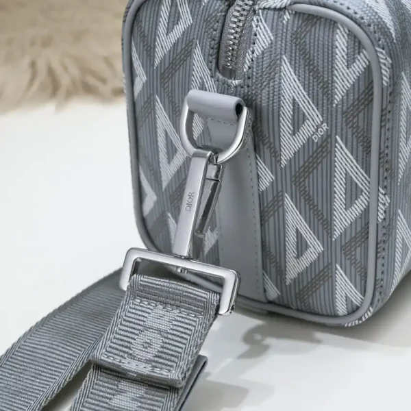 Dior Lingot 22 Diamond Grey - Image 3